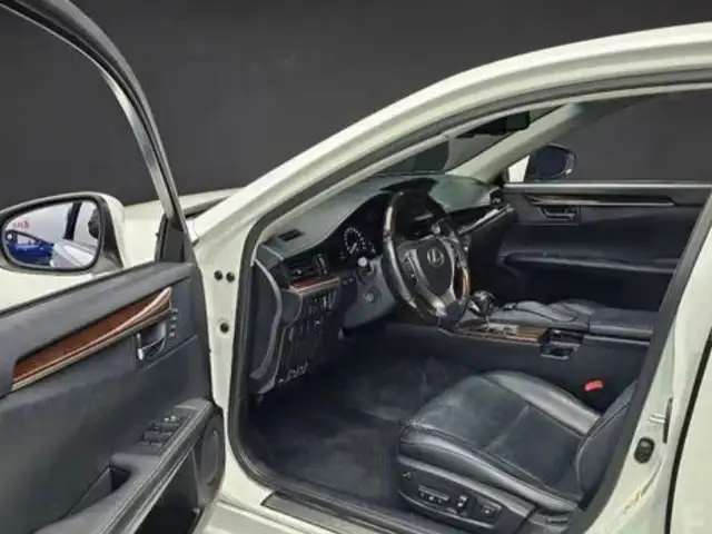 Lexus ES series, 2015, Душанбе - 9