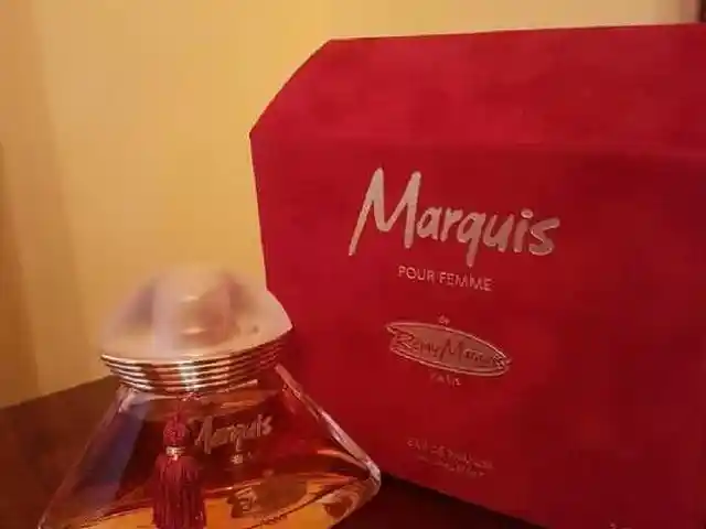 Женские духи Marquis, Душанбе