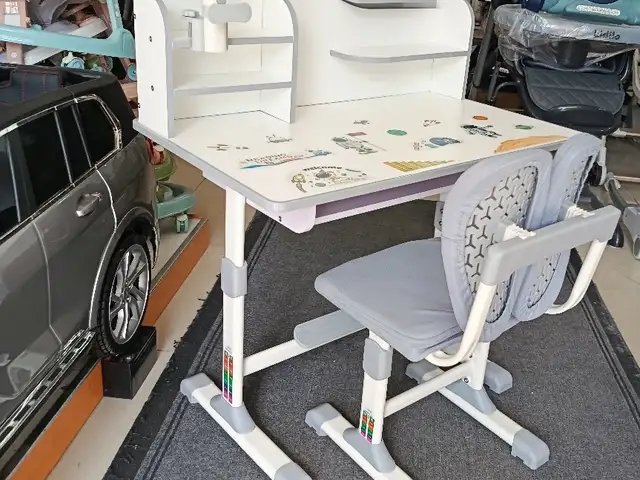 Детские школьные парта, Душанбе