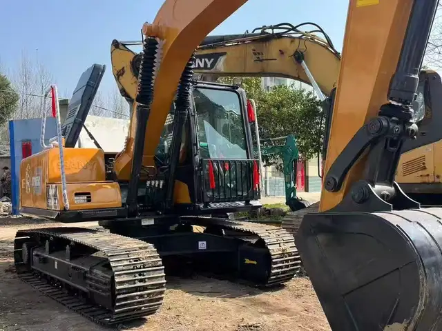 Гусеничный Экскаватор SANY 155, 2025, Душанбе