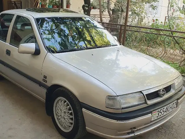 Opel Vectra A