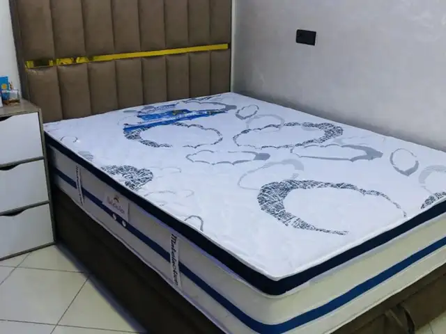 Двуспальная кровать, Душанбе