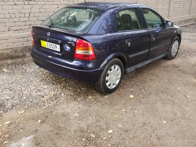 Opel Astra F
