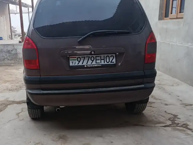 Opel Zafira