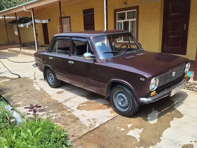 Lada (ВАЗ) 2111