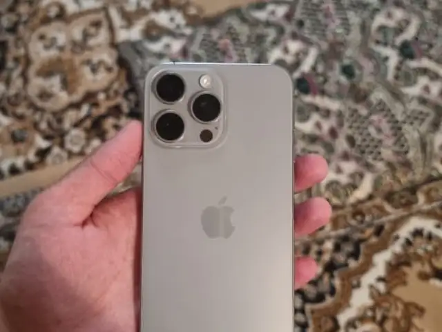 Apple iPhone 15 Pro Max, 512 gb, Natural Titanium, Кӯлоб