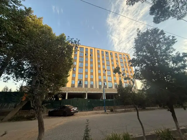 3-комн. квартира, 8 этаж, 75 м², 1 микрорайон, Турсунзода