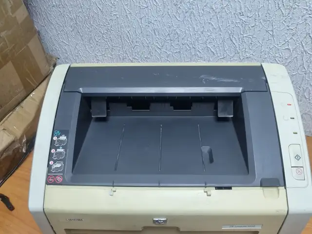 Принтер лазерный HP LJ 1025, Худжанд