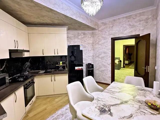 3-комн. квартира, 1 этаж, 81 м², 19 мкр, Худжанд - 8