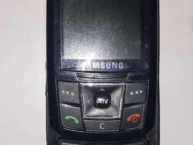 Мобильный телефон Samsung, Душанбе