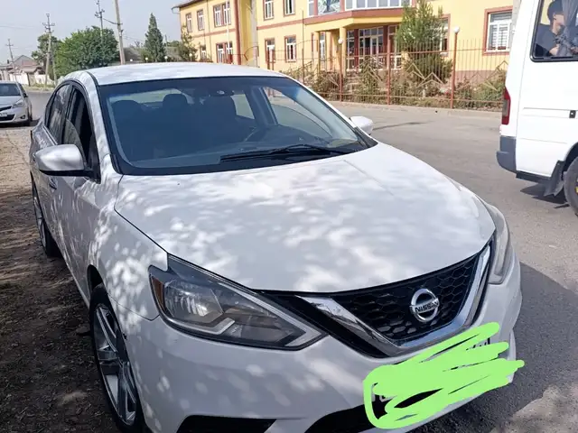 Nissan Sentra
