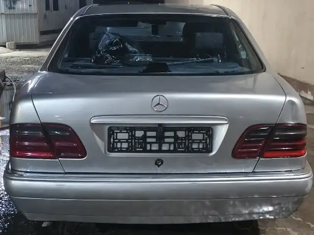 Mercedes-Benz E class, 1998, Душанбе - 4