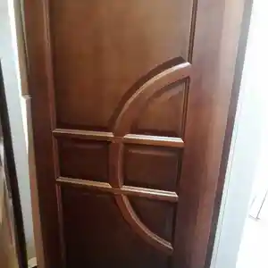 Деревянная дверь, Душанбе