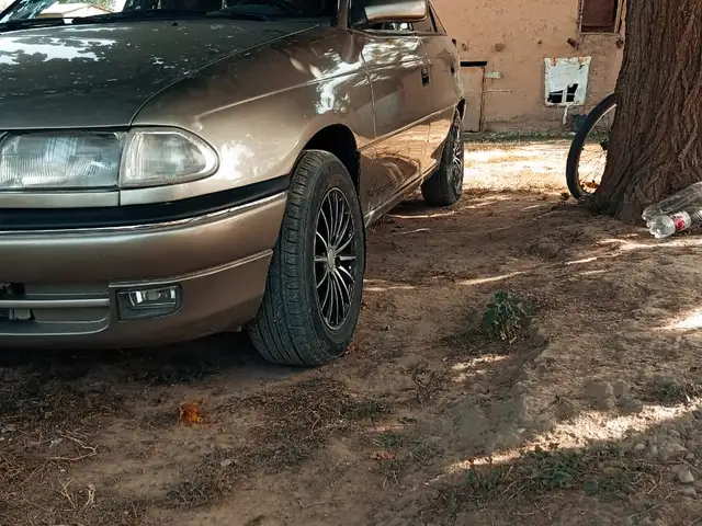 Opel Astra F