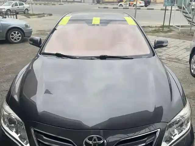 Лобовое стекло йодовый на Toyota Camry 2, Душанбе