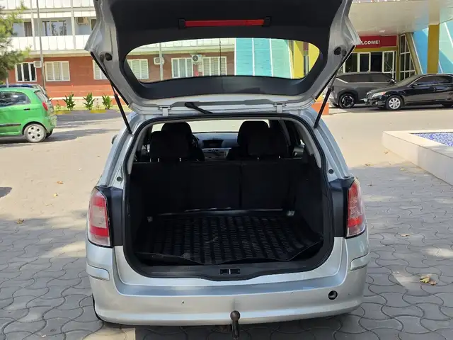 Opel Astra H, 2009, Турсунзода - 8