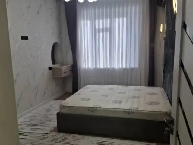 2-комн. квартира, 1 этаж, 74м², 18мкр, Хуҷанд