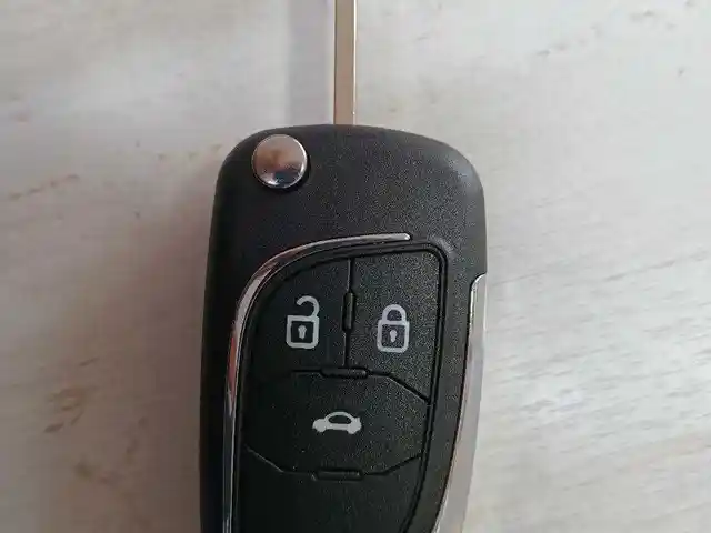 Ключи opel, Худжанд