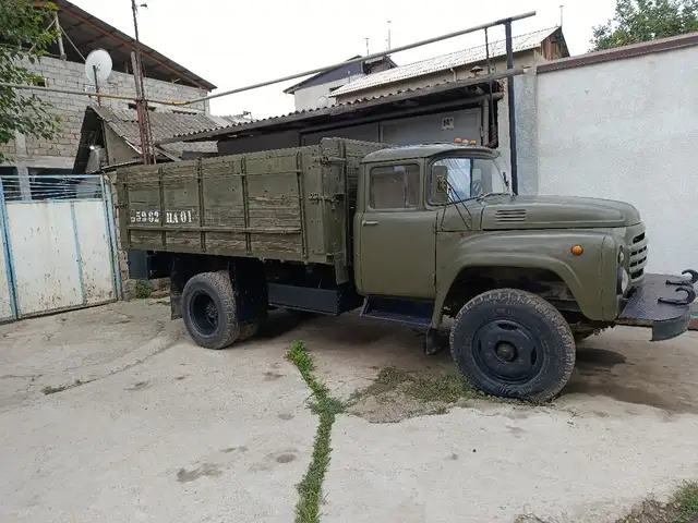 Бортовой грузовик Зил 130, 1983, Душанбе