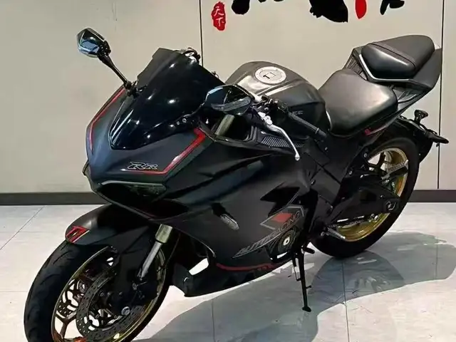 Мотоцикл Ducati, Душанбе