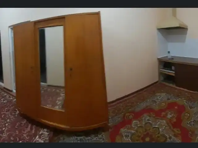 3-комн. квартира, 1 этаж, 60м², Универмаг, Хуҷанд