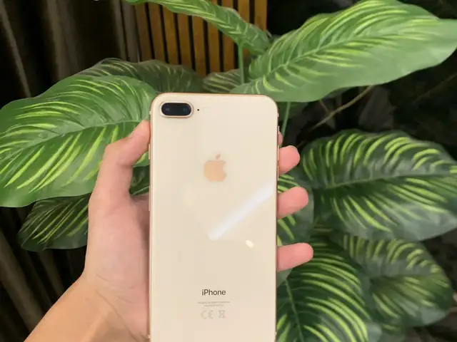 Apple iPhone 8 plus, 64 gb, Gold, Бохтар (Курган-Тюбе)