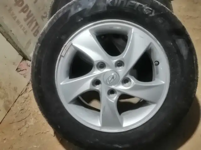 Диск и покрышки R15 на hyundai avante, Хуҷанд