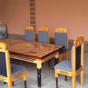 Стол и стулья, Душанбе