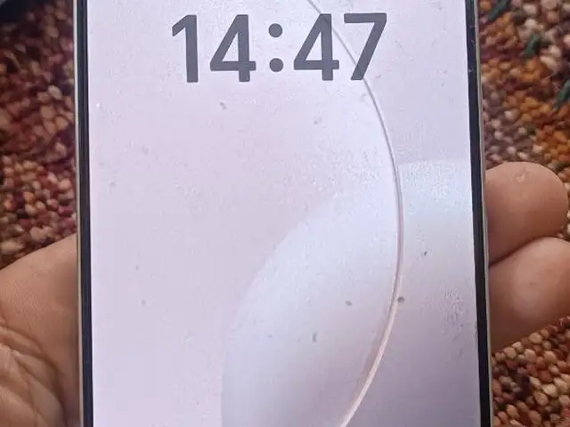 Honor 400 lite, Истаравшан