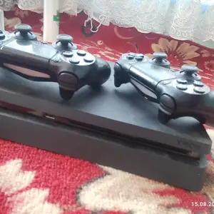 Игровая приставка Sony playstation, Шаҳринав