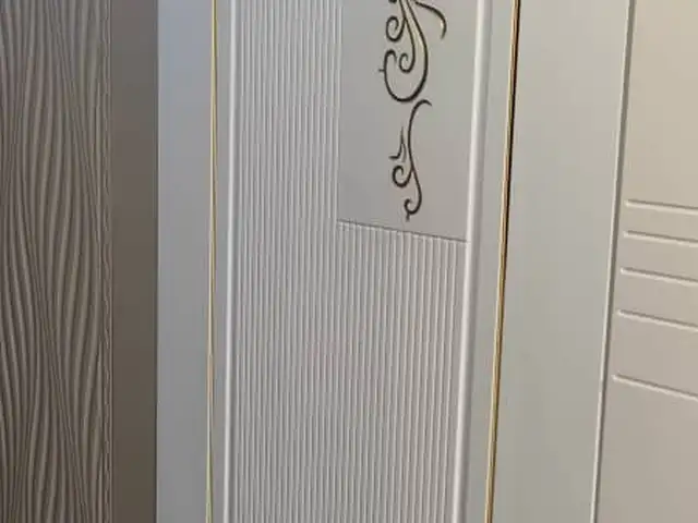 Дверь, Душанбе