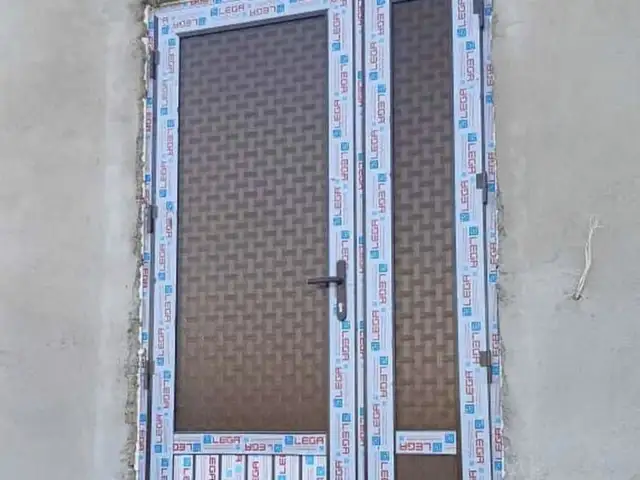 Дверь, Душанбе