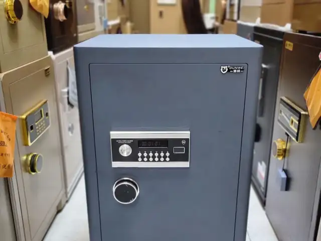 Сейф 80 smk, Душанбе