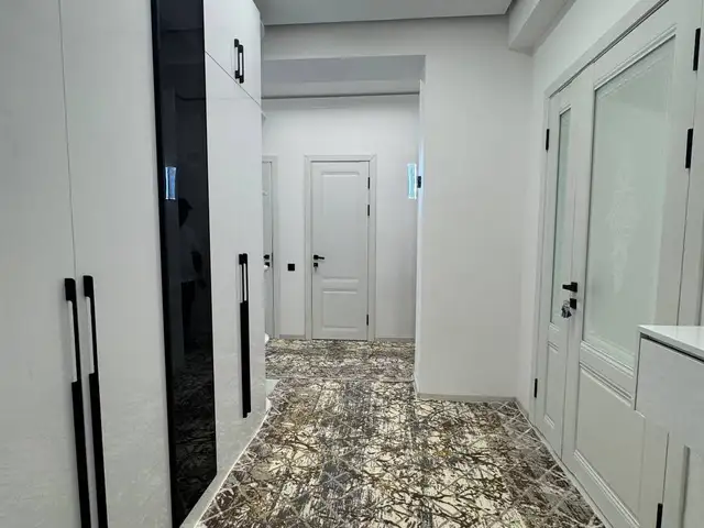 2-комн. квартира, 11 этаж, 84 м², Исмоили Сомони, Душанбе