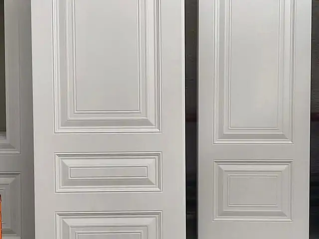 Дверь, Душанбе
