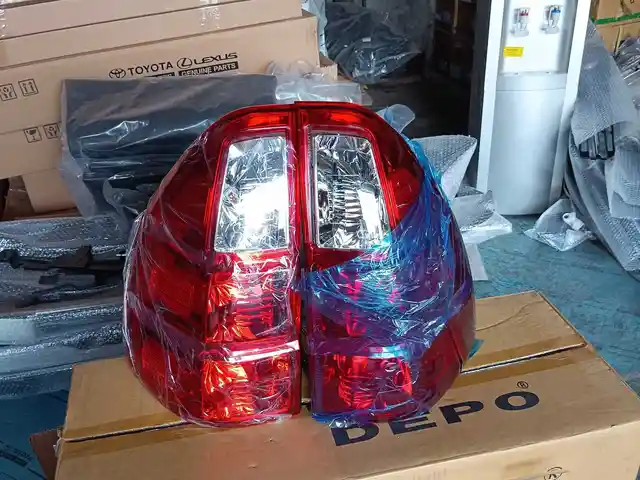 Задние фары от Lexus GX 470, Душанбе