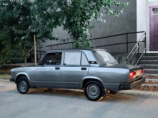 Lada (ВАЗ) 2107