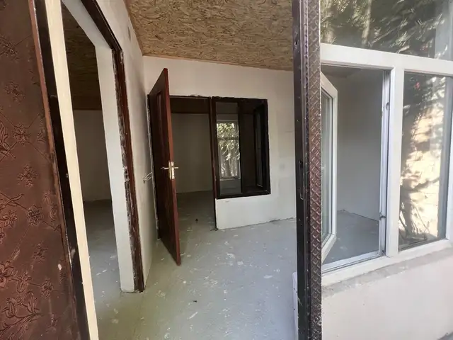 2-комн. квартира, 1 этаж, 70м², И Сомони, Душанбе