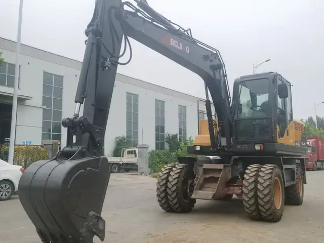 Экскаватор BOJIAO BJ135-90, Душанбе