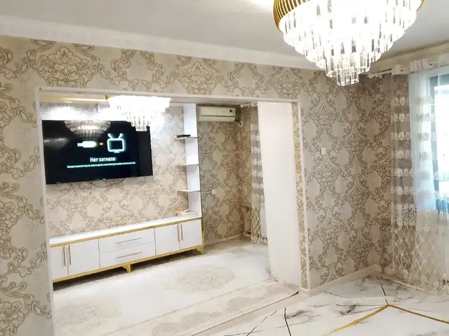 4-комн. квартира, 4 этаж, 100м², 102, Душанбе