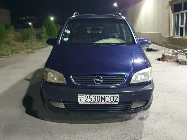 Opel Zafira