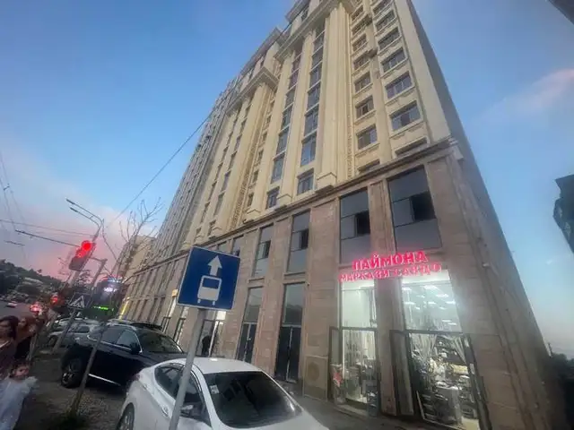 2-комн. квартира, 5 этаж, 70м², Шохмансур повороти аэропорт, Душанбе
