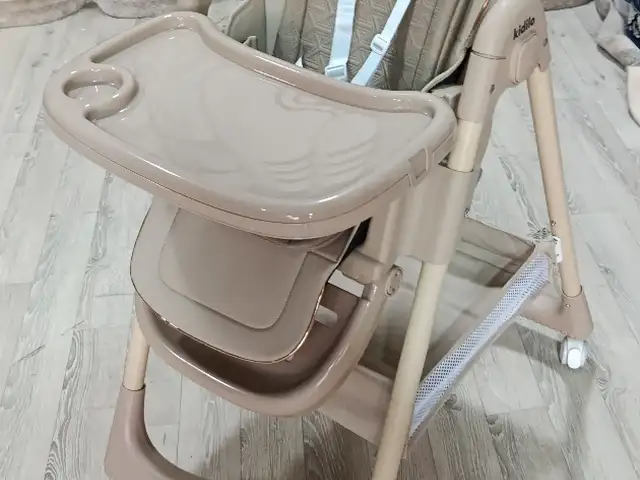 Стул для кормления, Душанбе