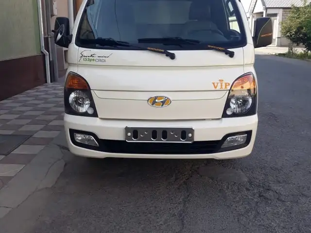 Бортовой автомобиль Hyundai Porter 2, 2014, Худжанд