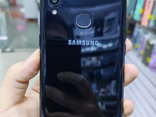 Samsung Galaxy A10s, Хуҷанд