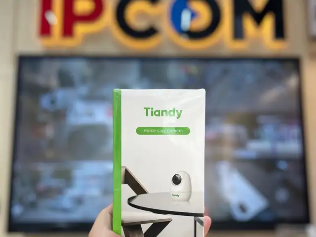 IP-камера Tiandy TC H322N 2 МП Wi Fi камера для помещений, Хуҷанд