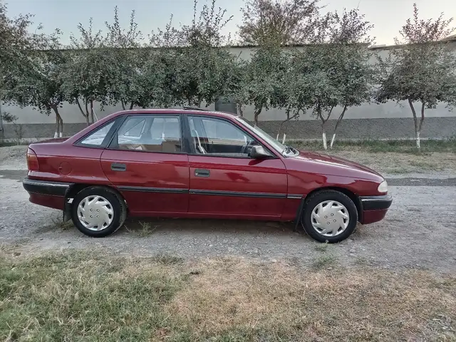 Opel Astra F