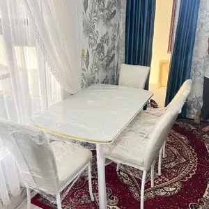 Стол и стулья, Душанбе