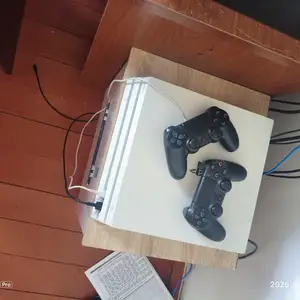Игровая приставка Sony PlayStation 4pro 1 tb, Душанбе