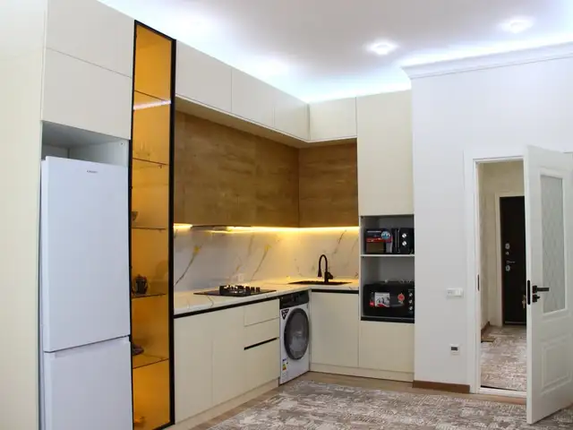 2-комн. квартира, 6 этаж, 56м², 34 мкр, Хуҷанд